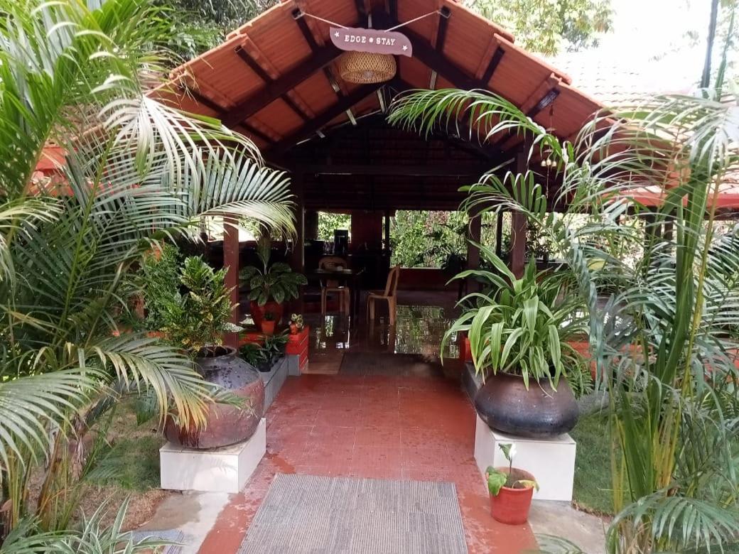 Edgestay Mudigere Exterior photo